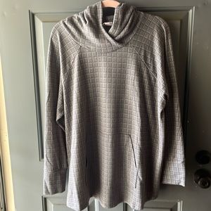 LuLaRoe Amber Hoodie